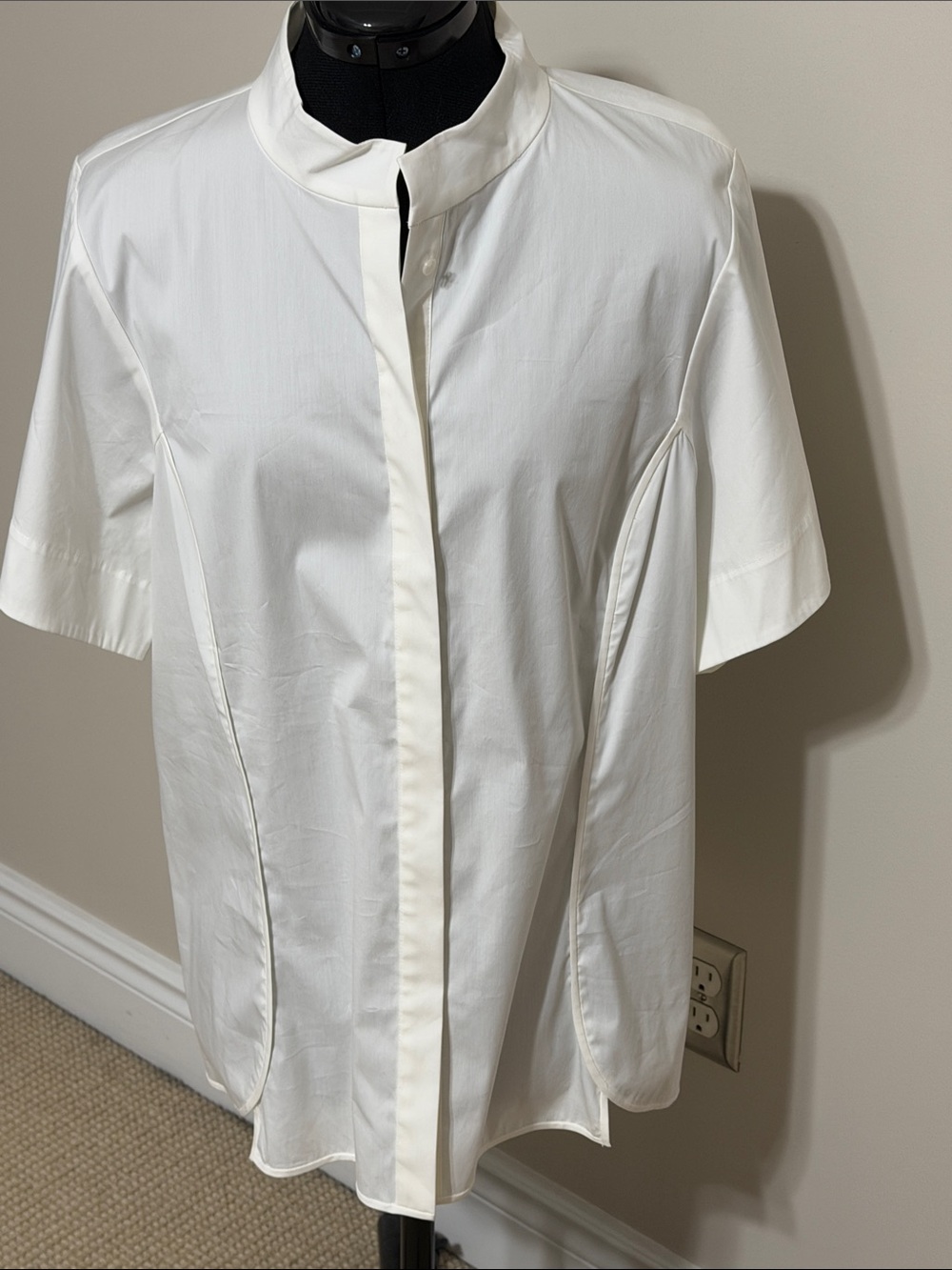 🆕 LAFAYETTE 148 White Button Up Top Short Sleeve Blouse